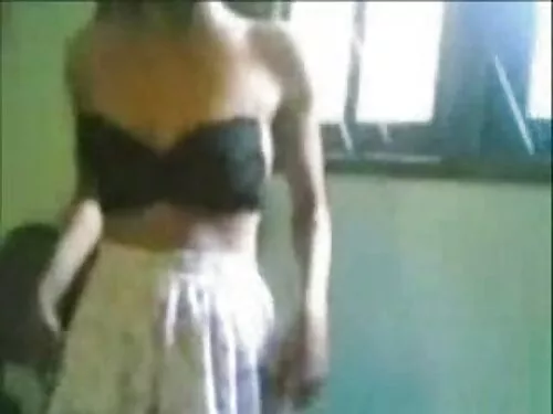 ஜென்டில்மேன் தனது மு ...